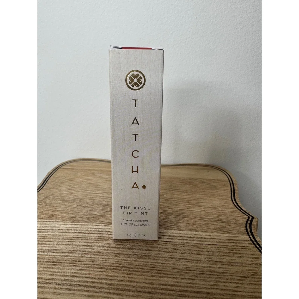 Tatcha The Kissu Lip Tint SPF 25 Camellia Warm Red 4g 0.14oz New in Box